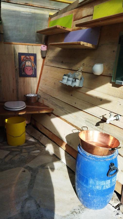 Abri De Jardin Amenage, Chambre Camping Glamour Hotell Lalaye Eksteriør bilde